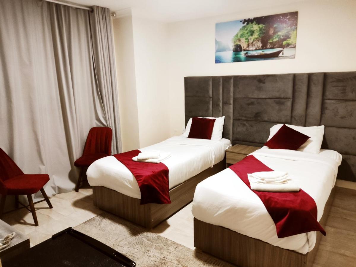 Golden Plaza Hotel アンマン エクステリア 写真