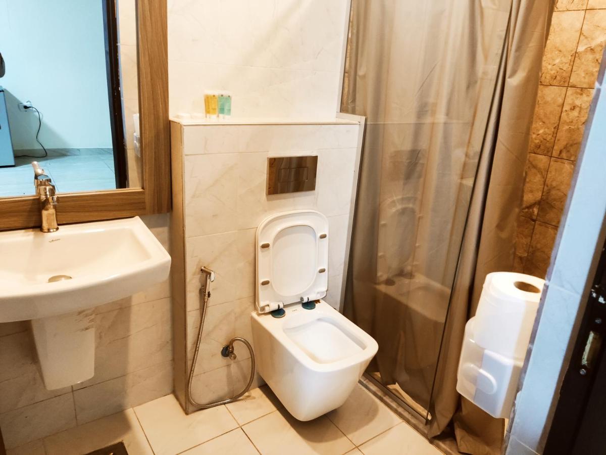Golden Plaza Hotel アンマン エクステリア 写真