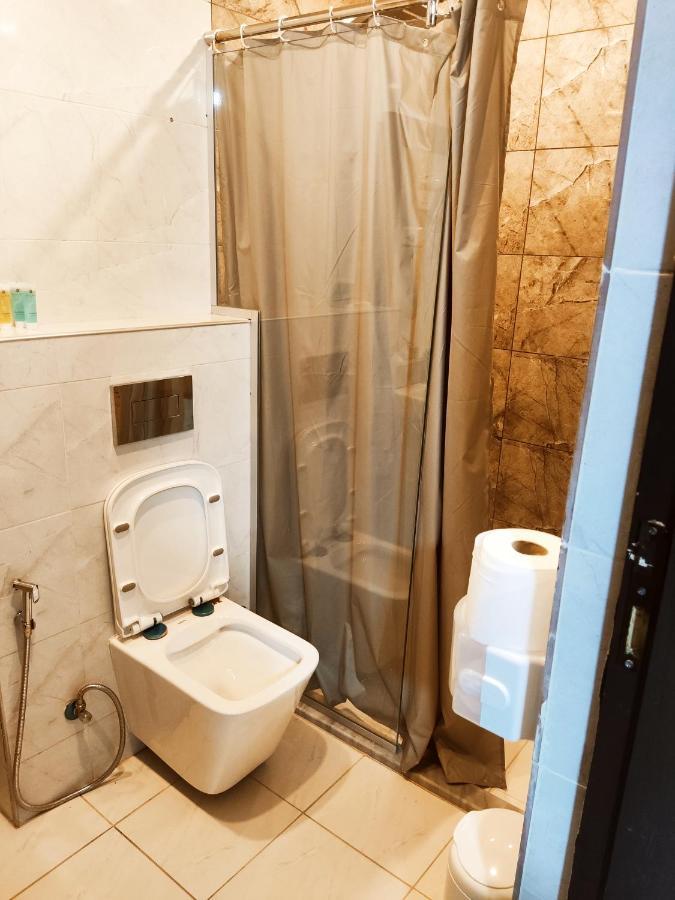 Golden Plaza Hotel アンマン エクステリア 写真